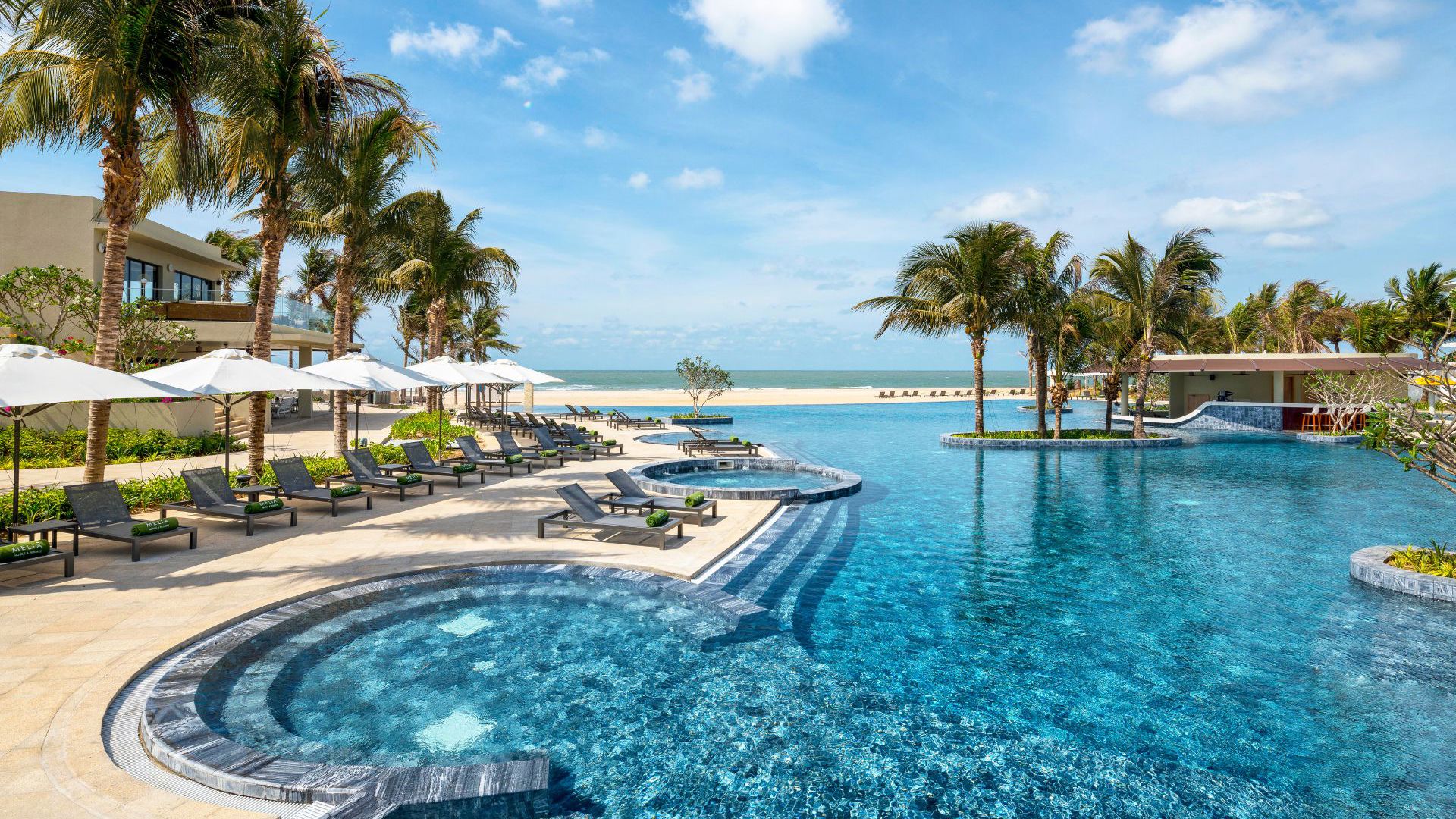 Melia Ho Tram Beach Resort - Pool Area