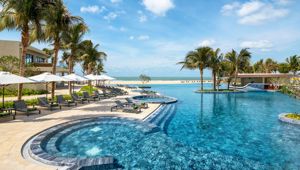 Melia Ho Tram Beach Resort - Pool Area