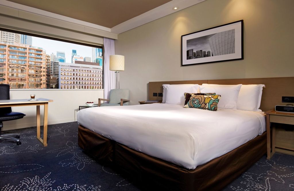 PARKROYAL Daring Harbour Superior King Room