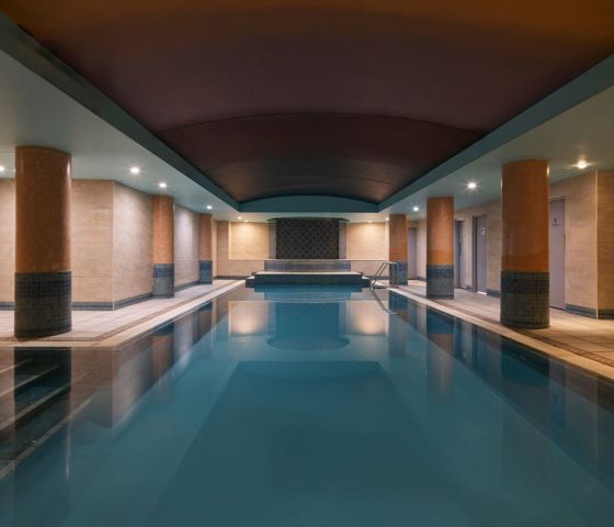 Rydges Darling Square Pool