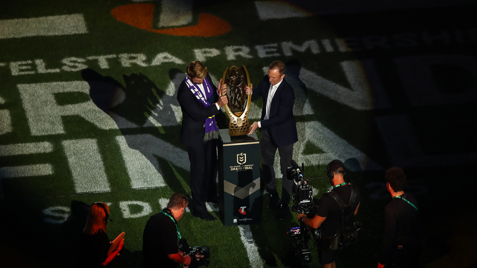 79827479 Trophy Delivery 2PLP1496 202510521137