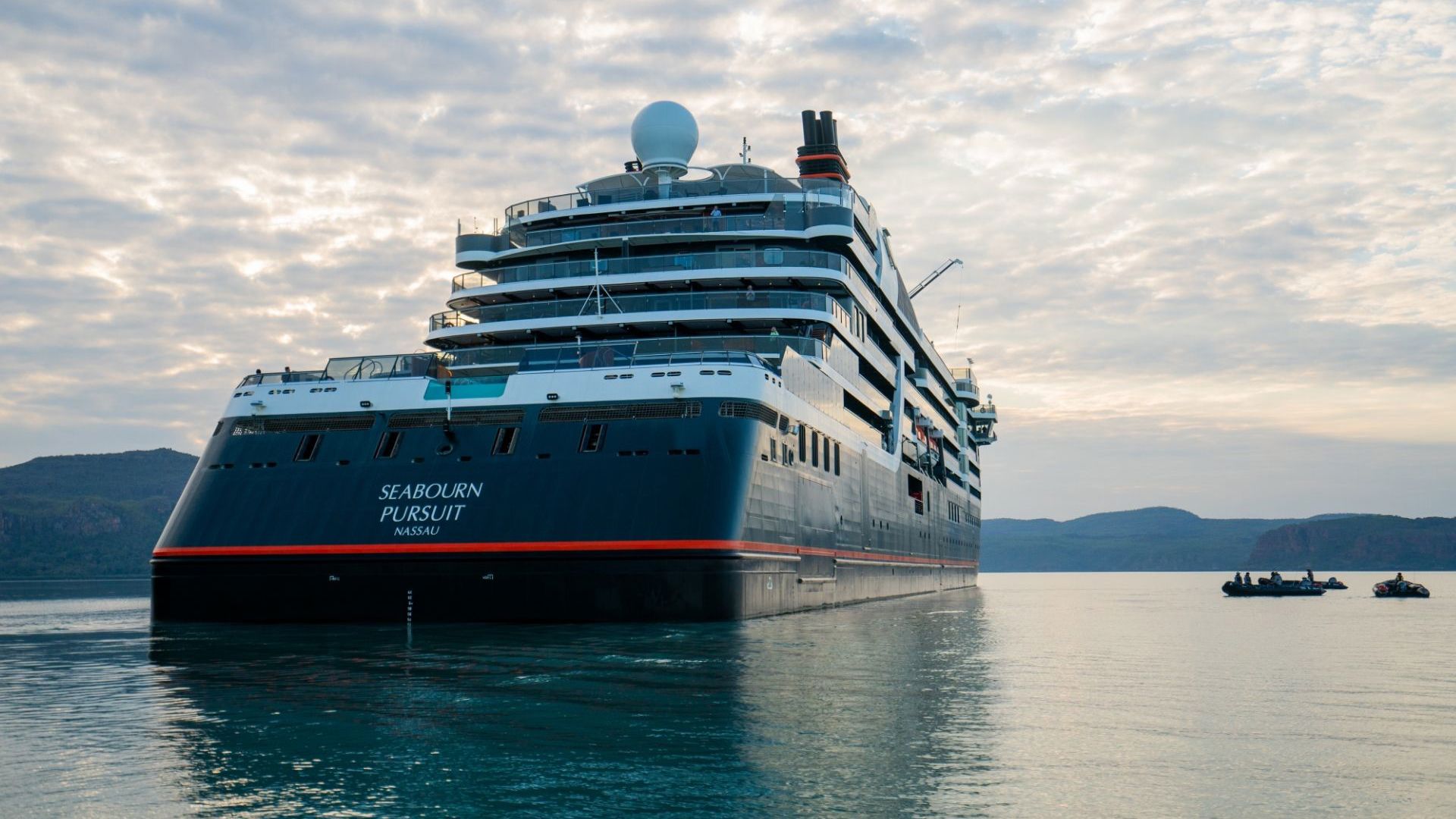 Discover your Expedition Ship