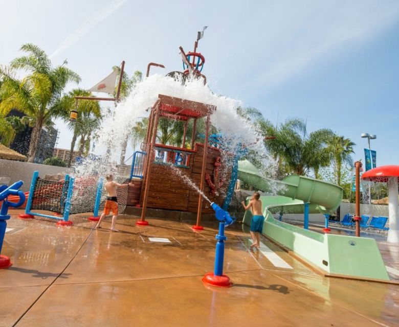 Howard Johnson Hotel & Water Playground