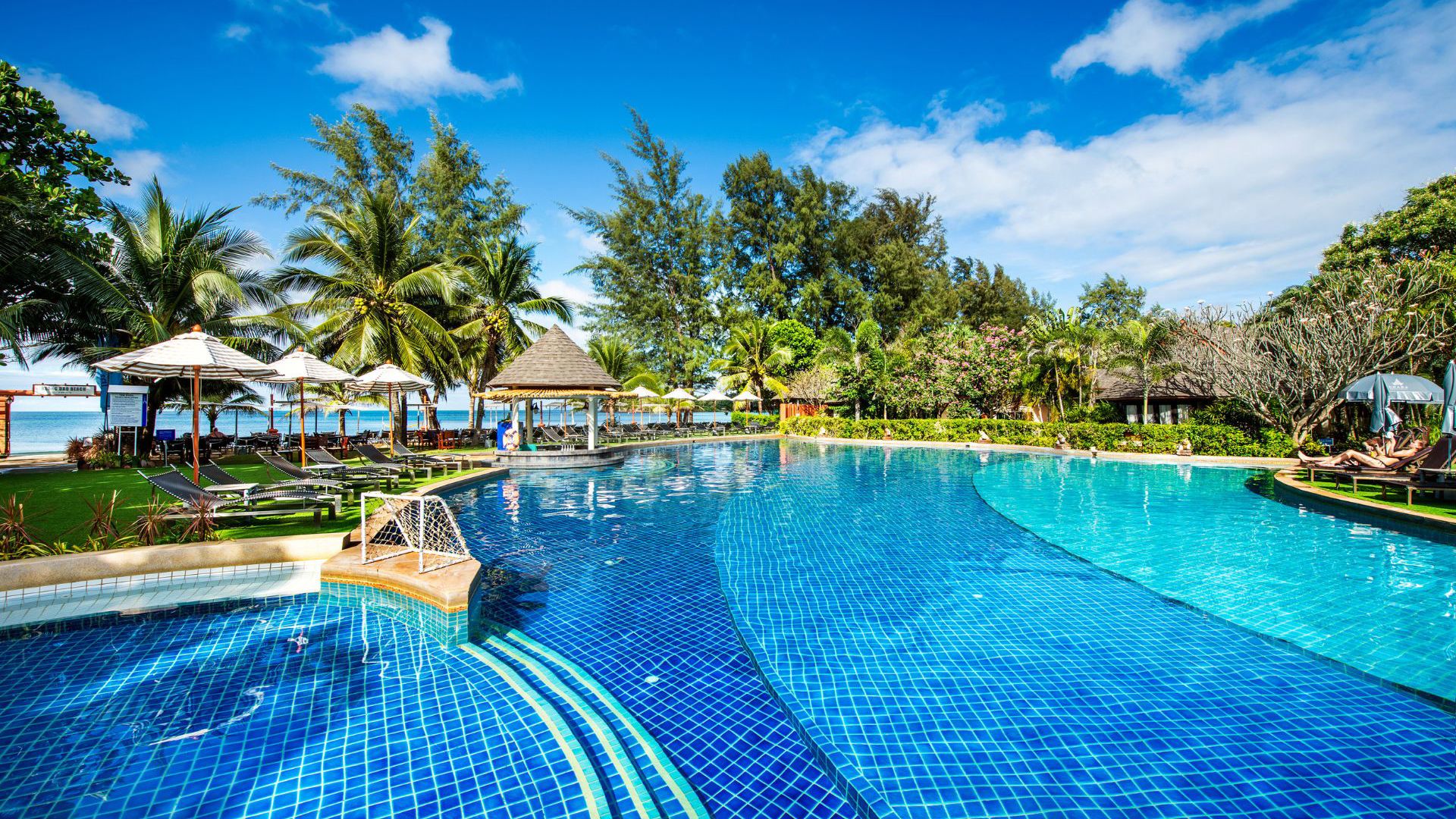 Cha Da Beach Resort & Spa - Pool