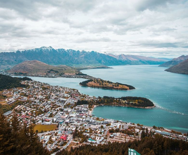 Cheap Flights to Queenstown