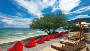 Jambuluwuk Oceano Gili Trawangan - Beach View