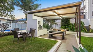 Coco Mooloolaba Outdoor Area