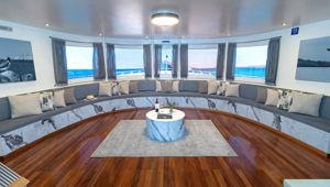 Galapagos Cruise with Wendy Petrie and Viva Expeditions
