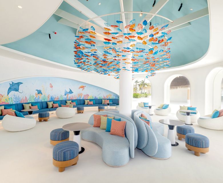Centara Mirage Lagoon Maldives - Day lounge