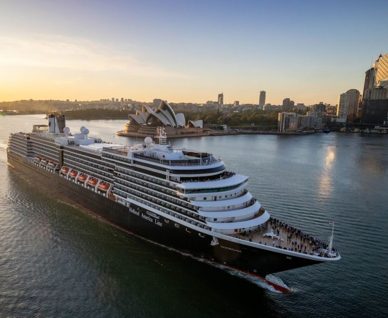 Noordam in Sydney Harbor