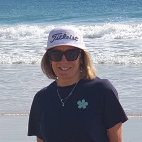 Gaynor Morrah at beach