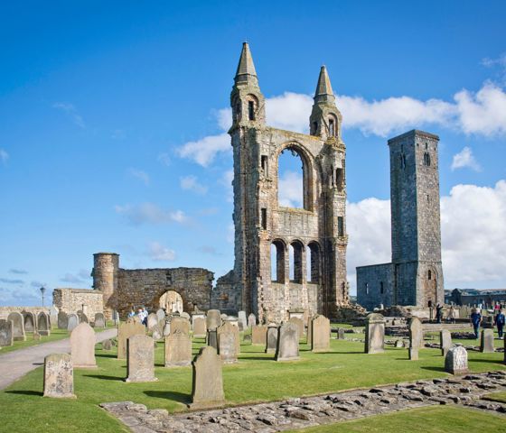 St Andrews Cathedral - Scotland © Visitscotland & Kenny Lam