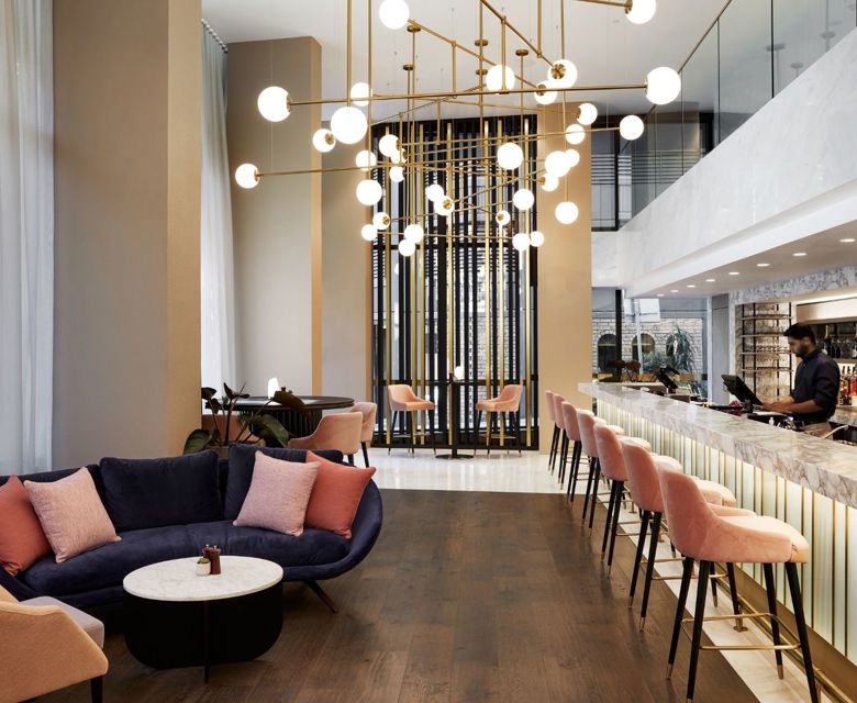 Crowne Plaza Sydney Two88bar