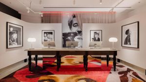 Hotel Indigo Melbourne On Flinders Reception