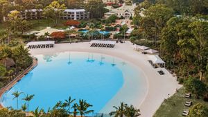  Intercontinental Sanctuary Cove Resort Lagoon