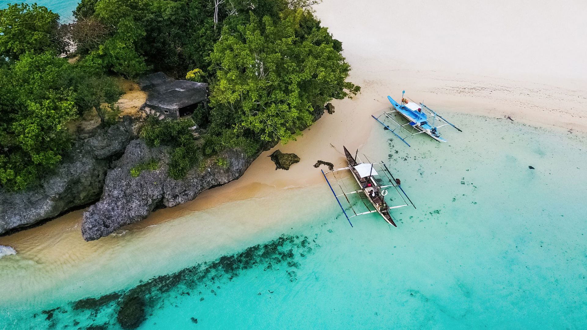 Ariel view of shoreline on boats