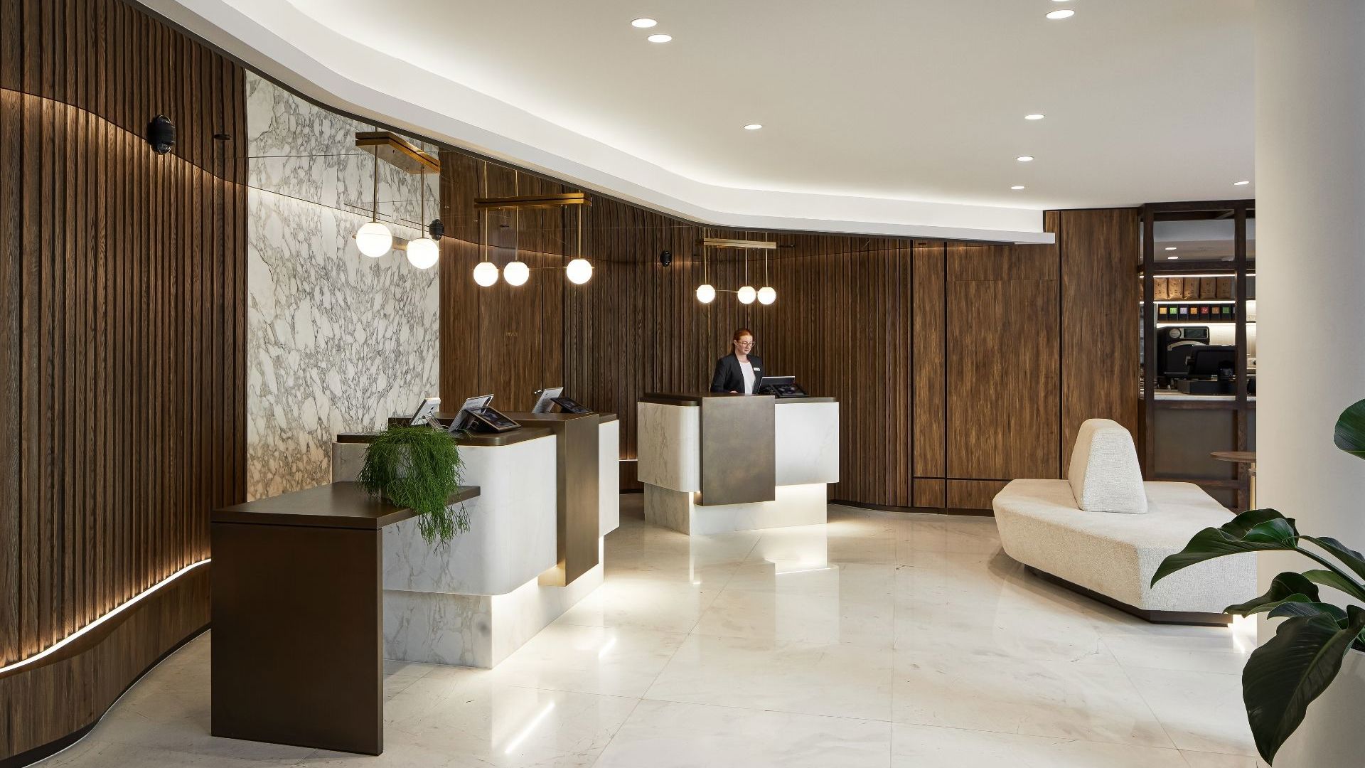 Crowne Plaza Sydney Lobby