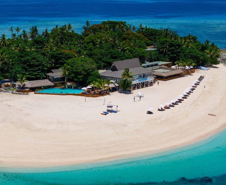 Beachcomber Island Resort - aerial view