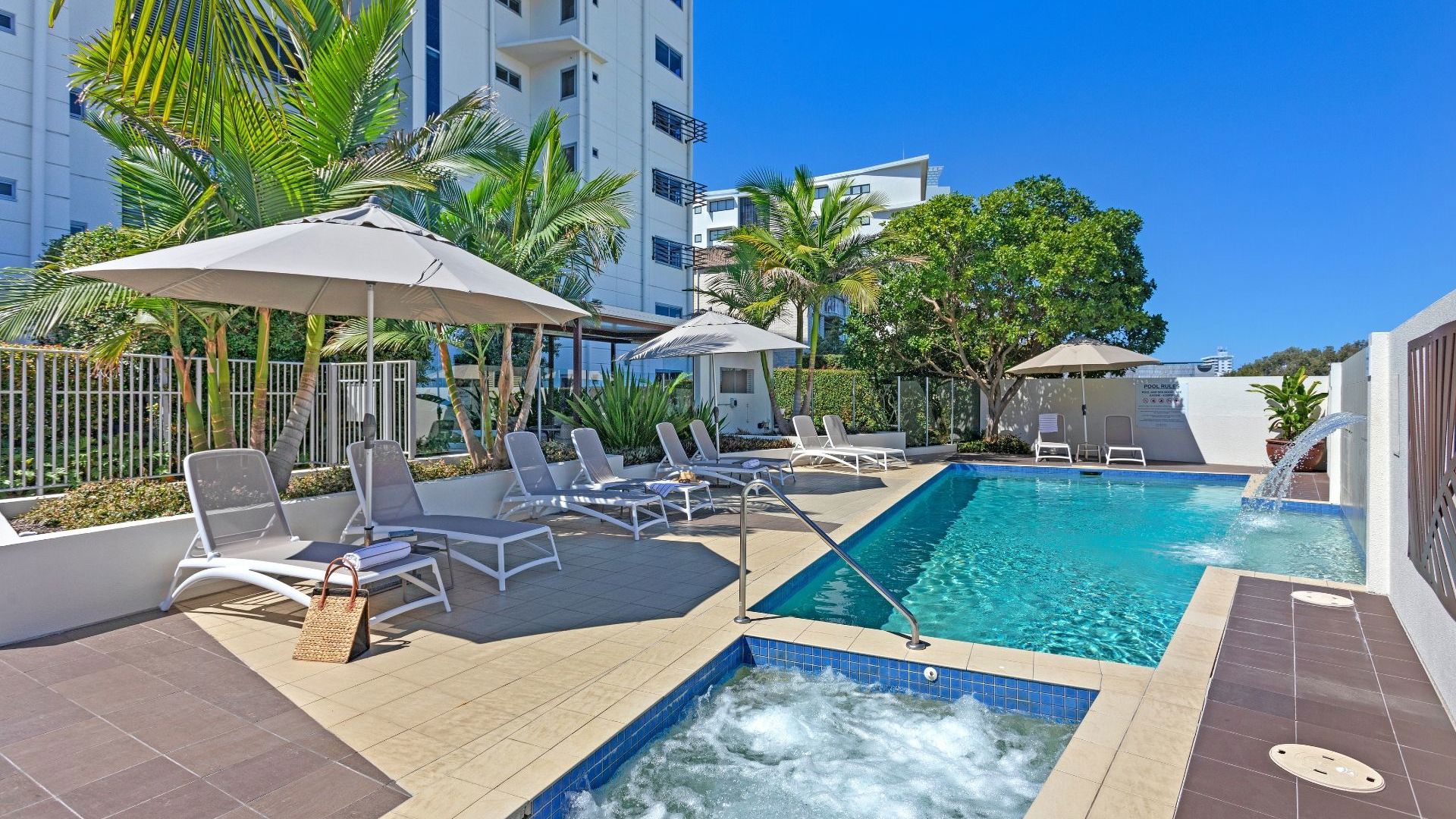 Coco Mooloolaba Outdoor Spa and Pool