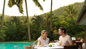 Reef View Hotel - dining