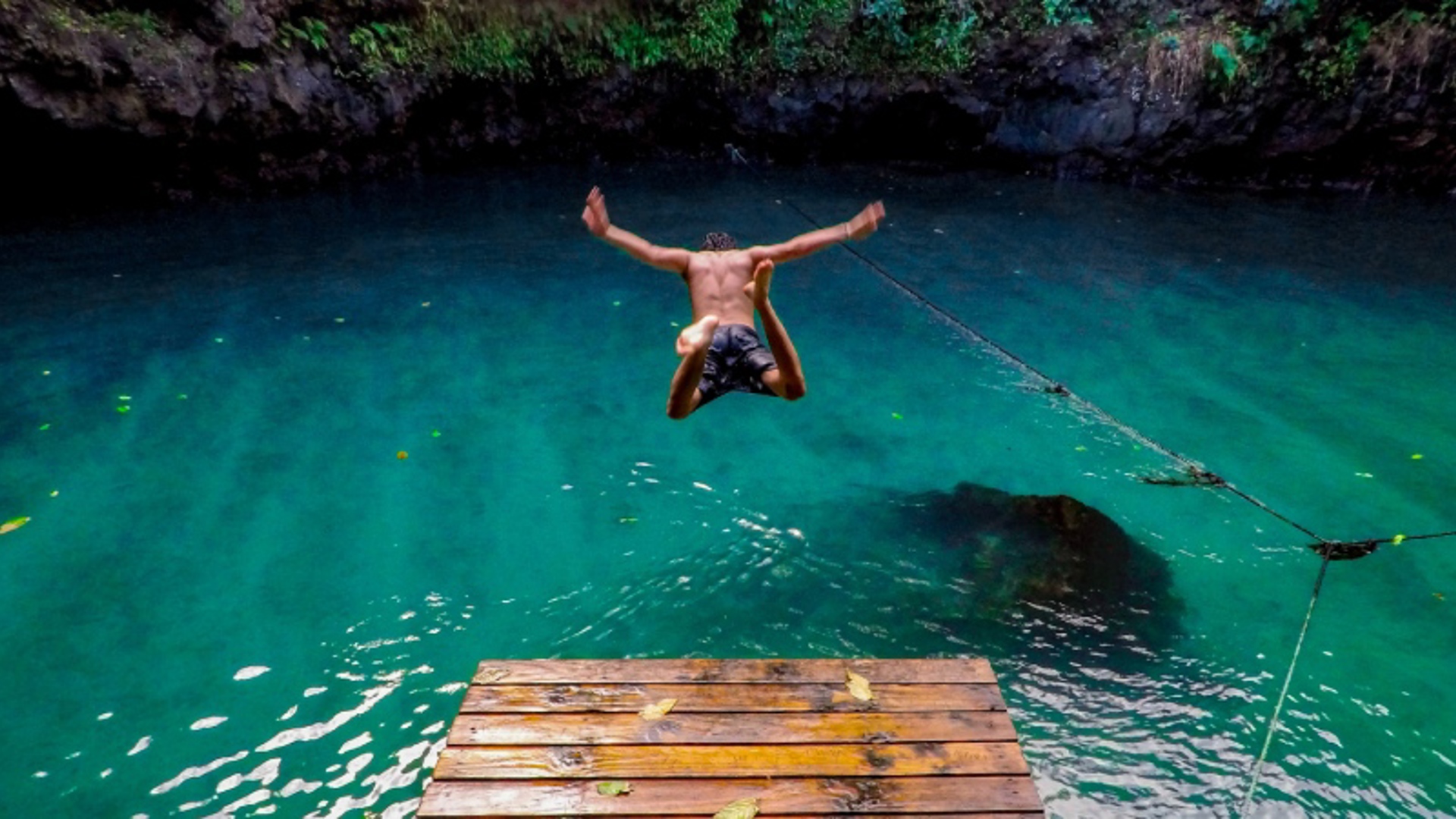 The To-Sua Trench in Samoa - Image credit: Unsplash /Ethan Elisara