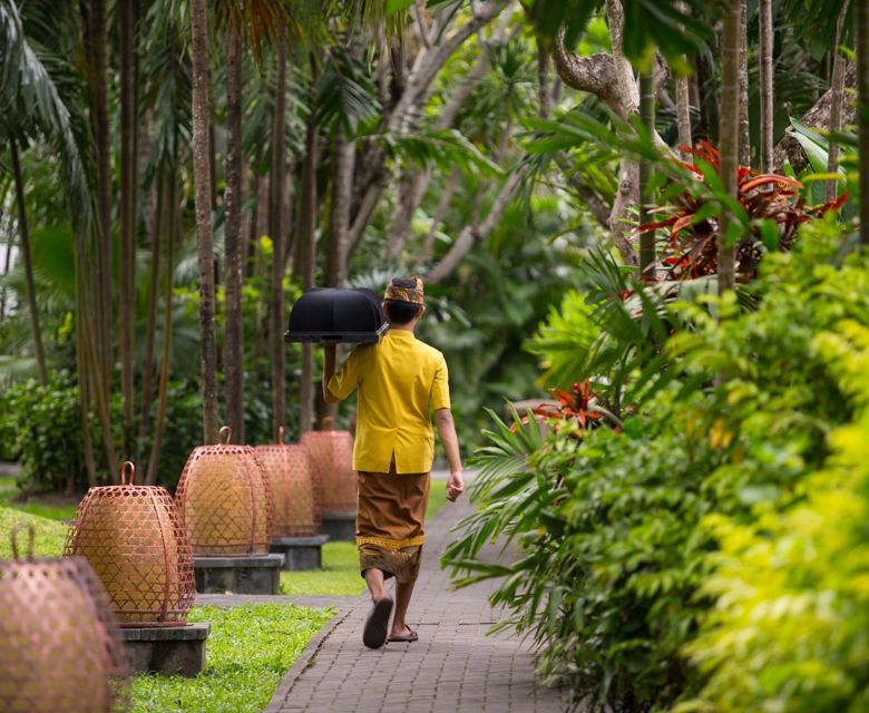 Puri Santrian Gardens