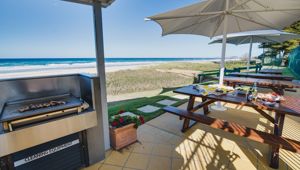 The Breakers - bbq area