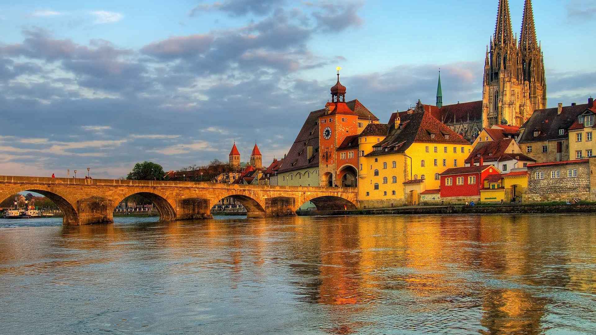 Regensburg Danube Arch Bridge Cathedral