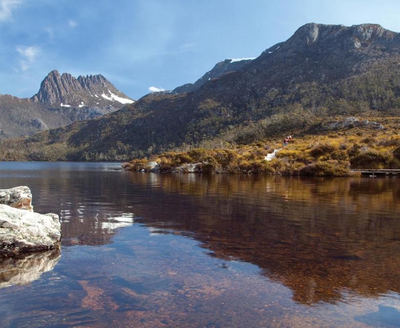 Lake Dove And Cradle Mountain