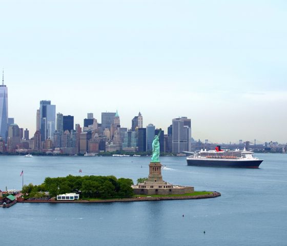 Queen Mary 2 in New York
