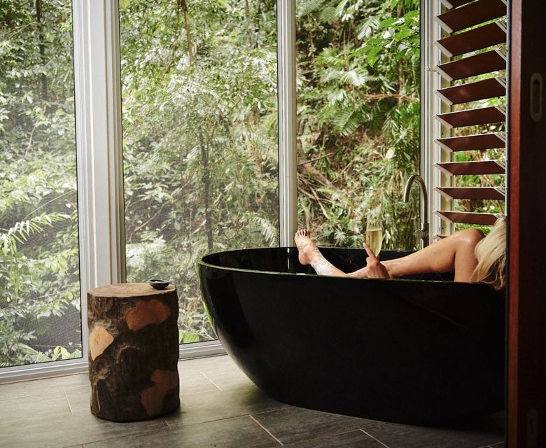 Daintree Eco Lodge - rainforest hideaway bath