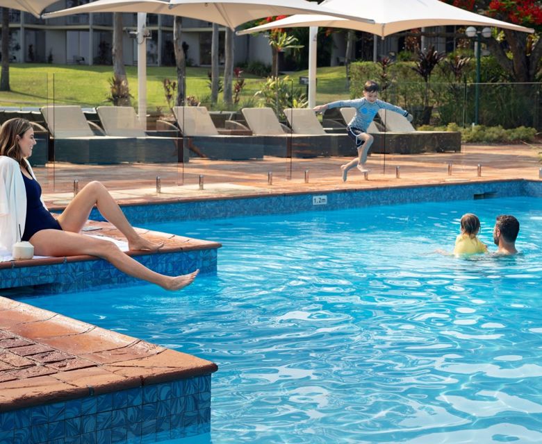 Intercontinental Sanctuary Cove Resort Pool