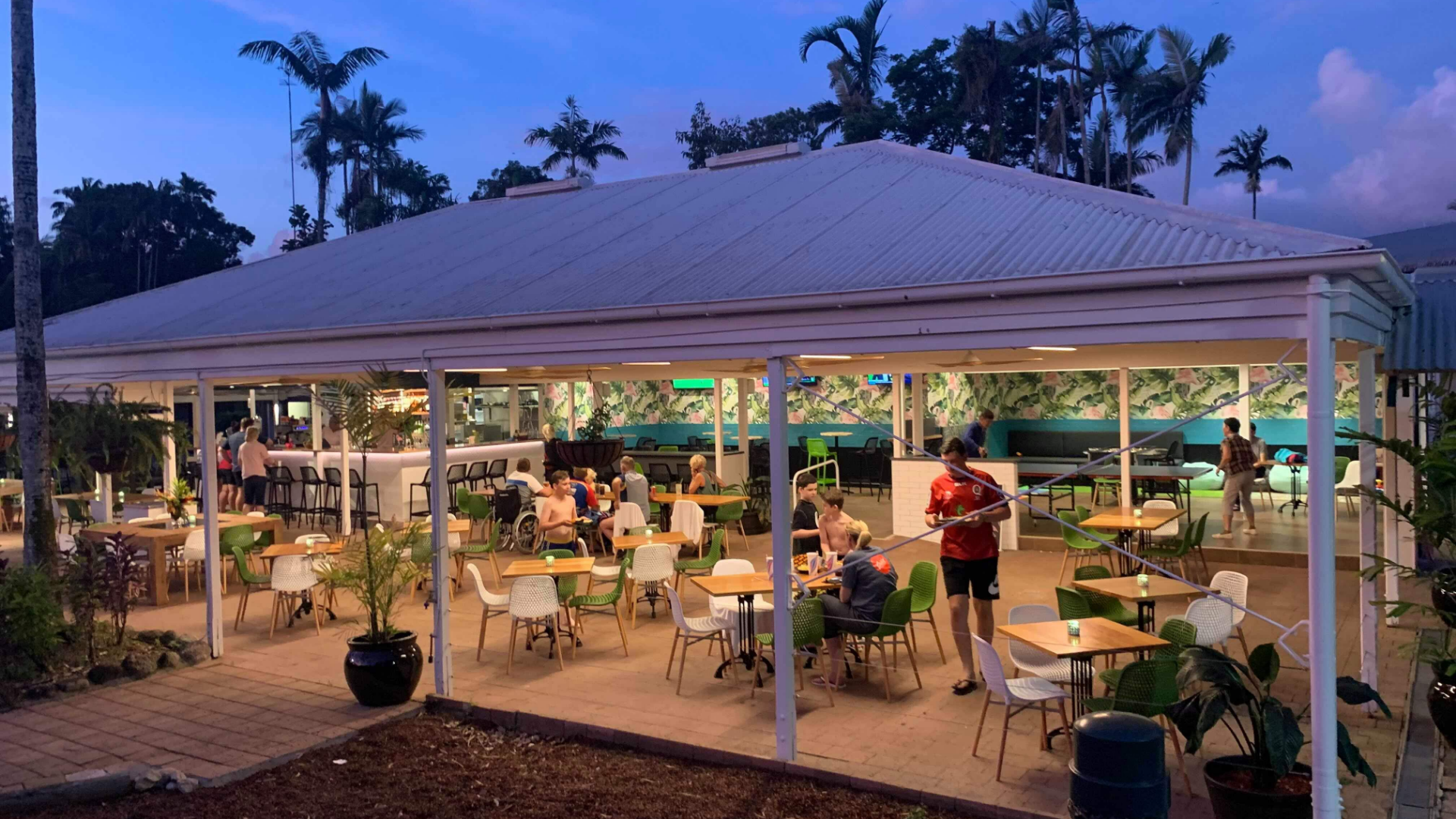 Cairns Colonial Club Resort - restaurant
