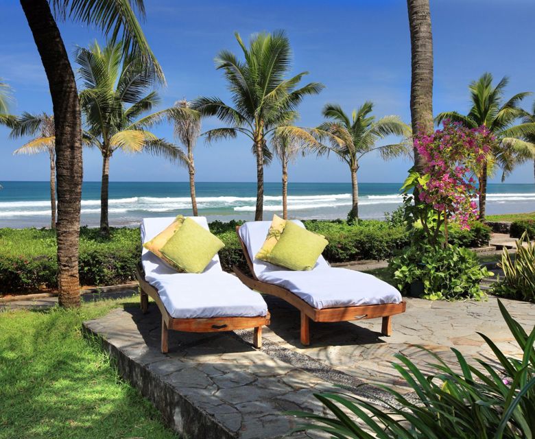 Bali Mandira Beach Resort & Spa - Loungers