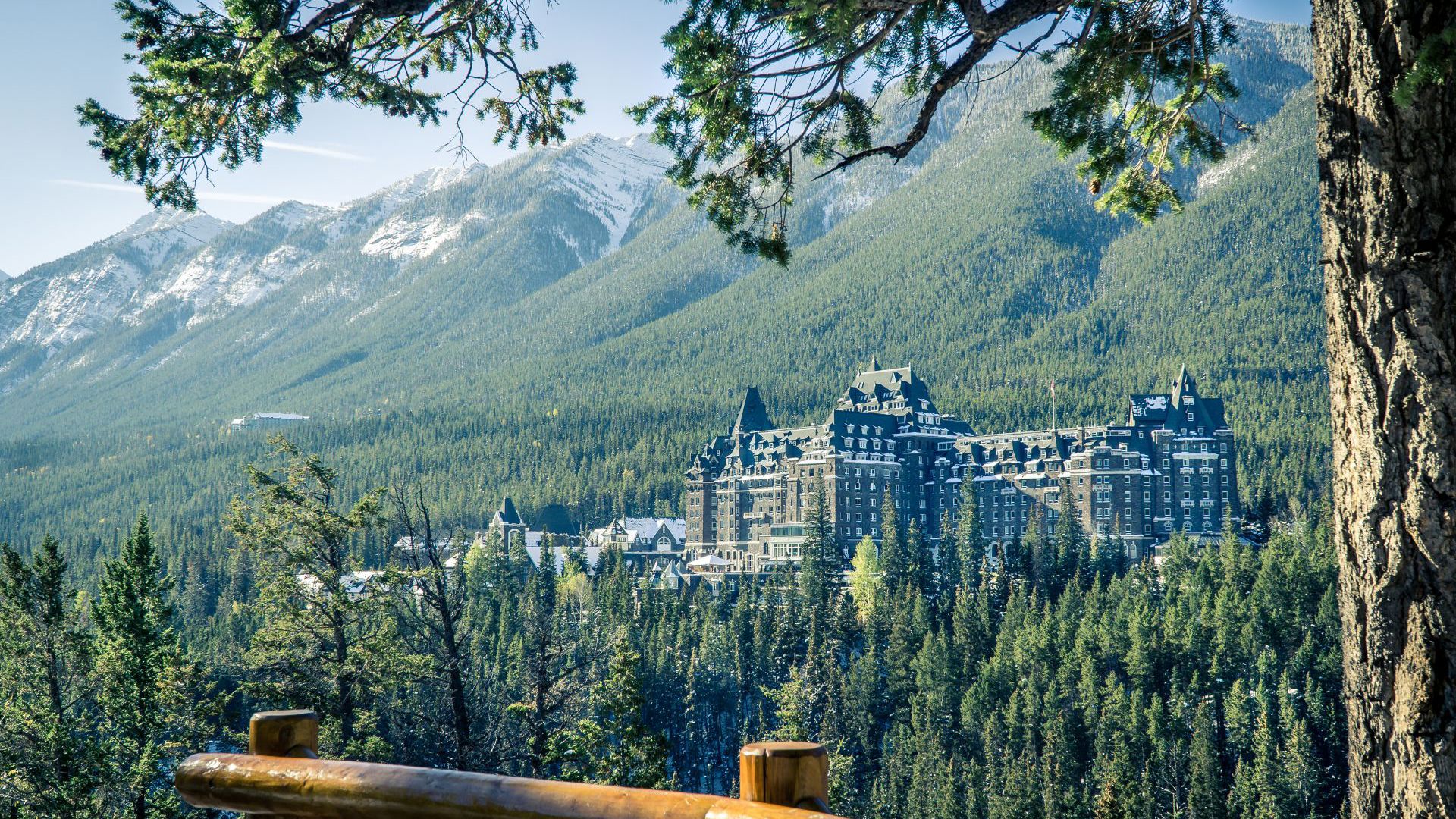 Globus Canada And Alaska Campaign Fairmont Banff Springs 
