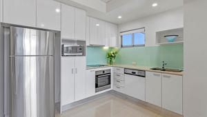 Coco Mooloolaba 1 Bedroom Apartment Kitchen