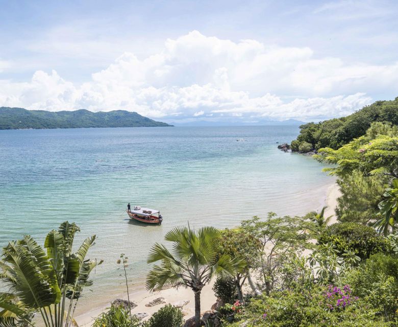 Magical Madagascar - Overlooking the bay