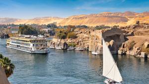 Ama Dahlia at Nile River