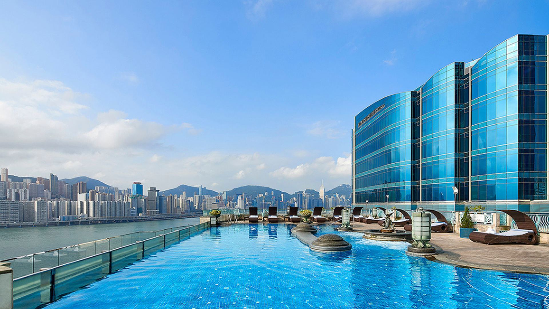 Harbour Grand Kowloon - Swimming Pool