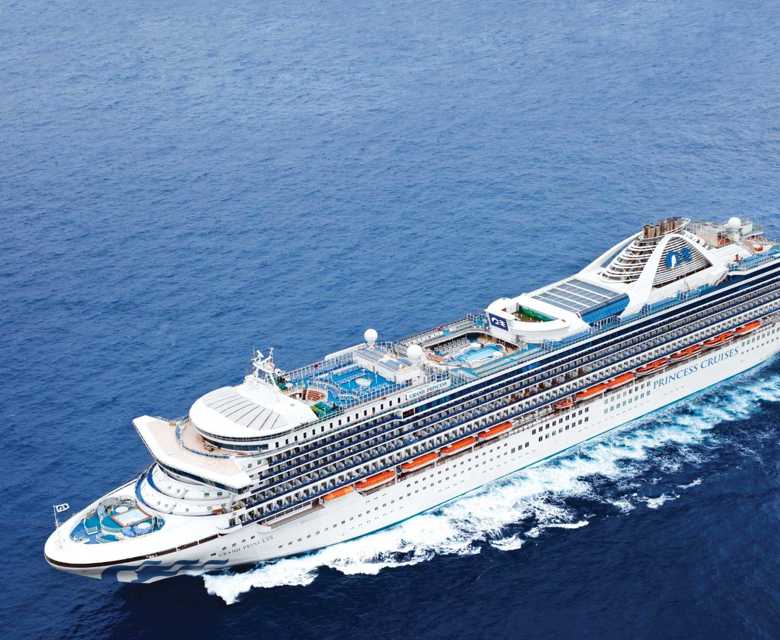 Grand Princess at Sea
