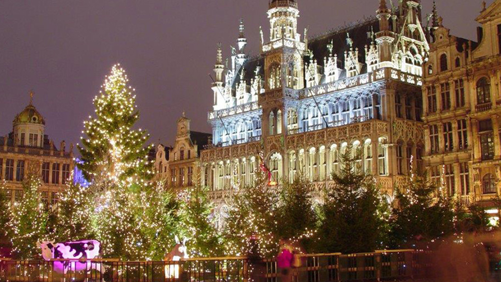 Brussels Christmas Market - Credit: Jens Rufenach