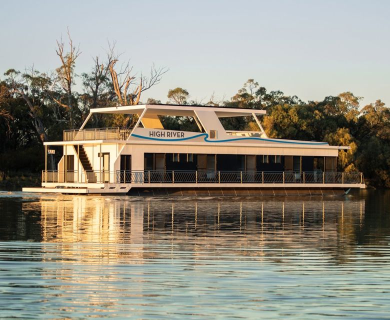 High River Houseboat CR Murray River Trails