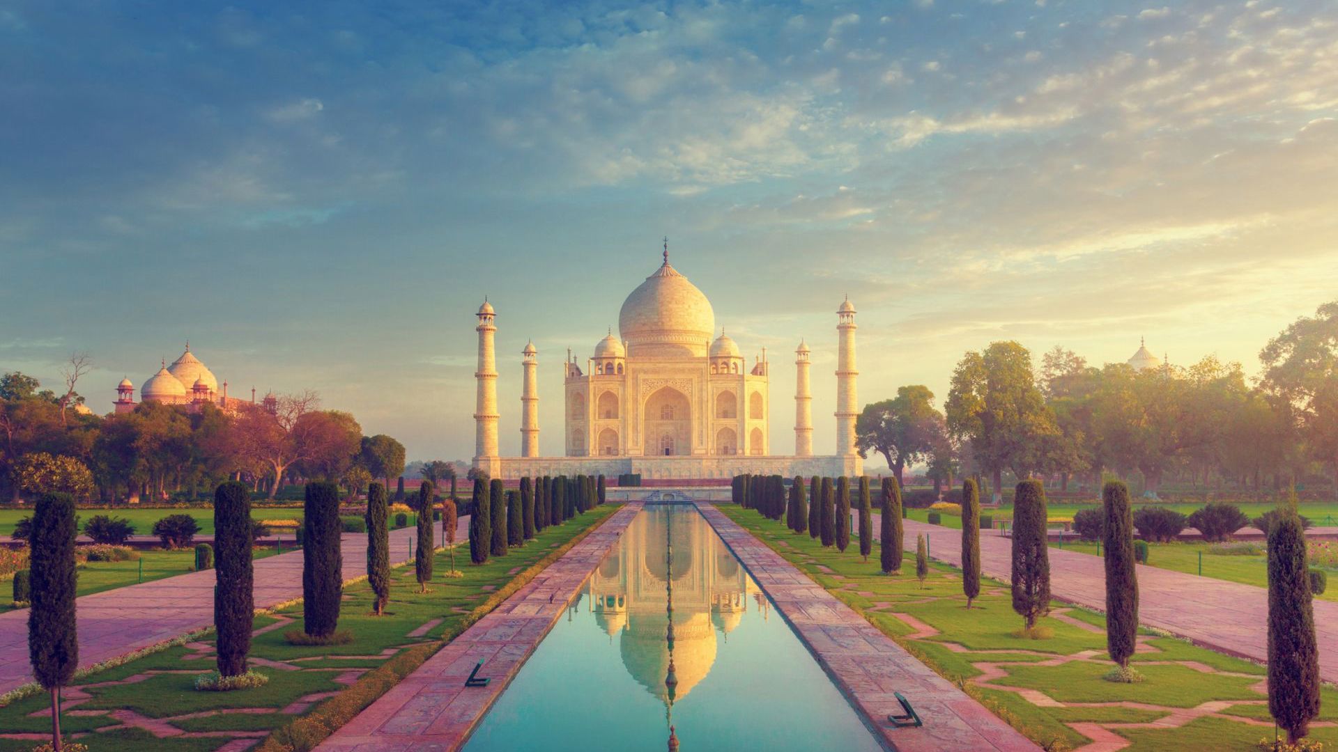 The beautiful monument to love - the Taj Mahal. Image Credit: Getty Images
