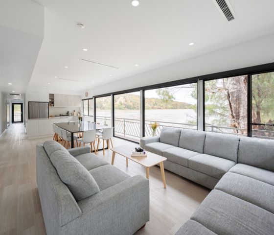 Lounge And Dining CR Murray River Trails