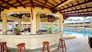 Beyond Resort Kata - Pool Bar