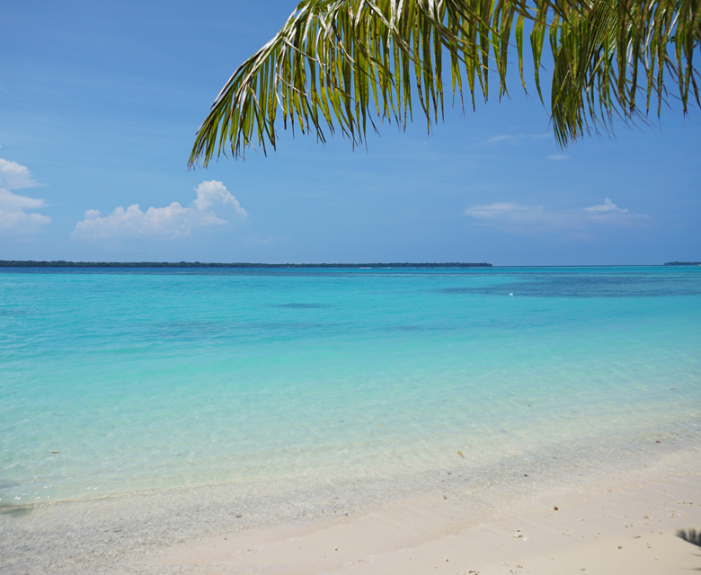 Barrier  Beach Resort Beach