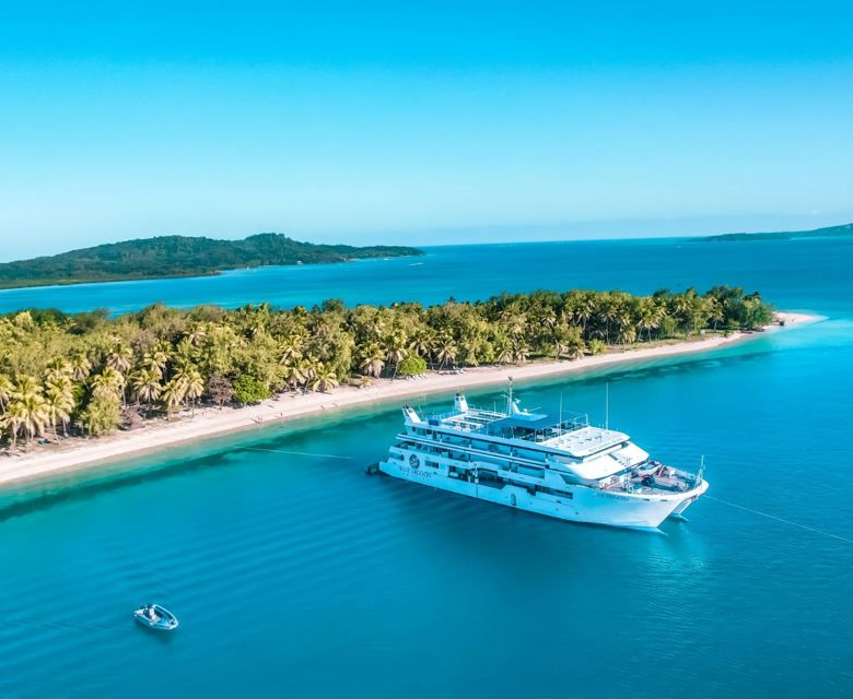 Blue Lagoon at Nanuya