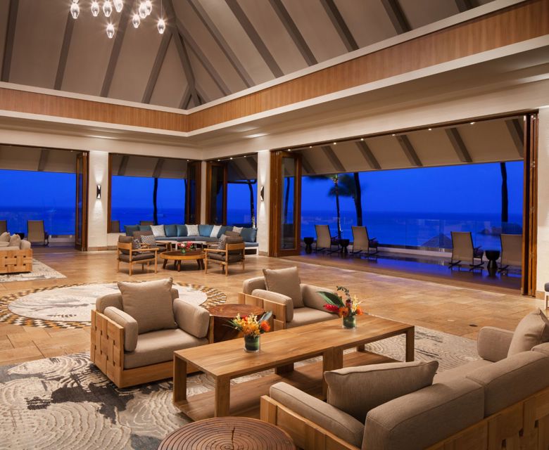 Sheraton Maui Resort & Spa - Lobby