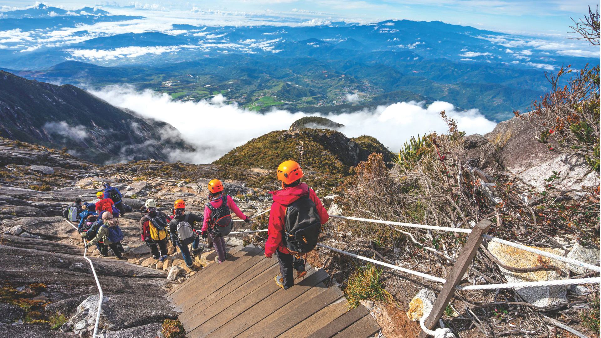 Kinabalu Mountain Peek - Total Holiday Options