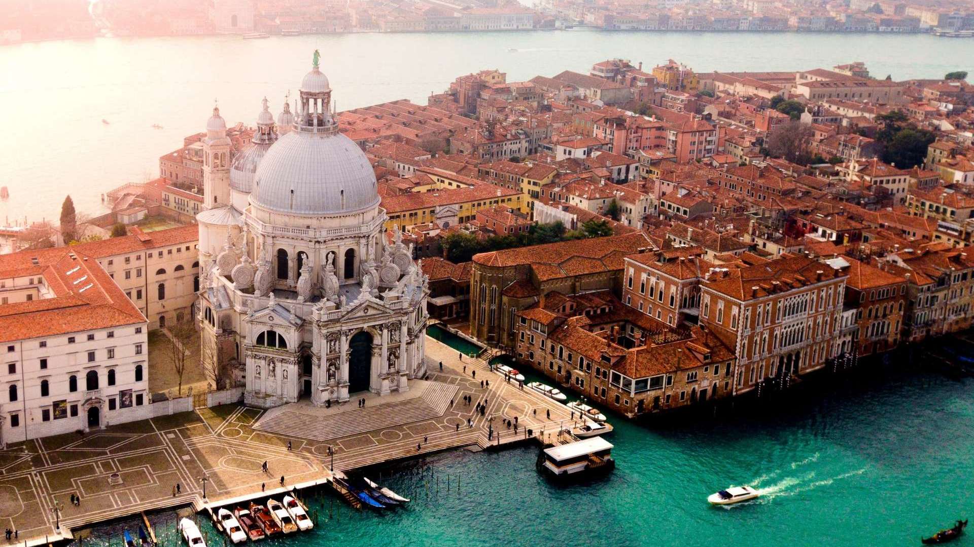 The Mediterranean Elegance